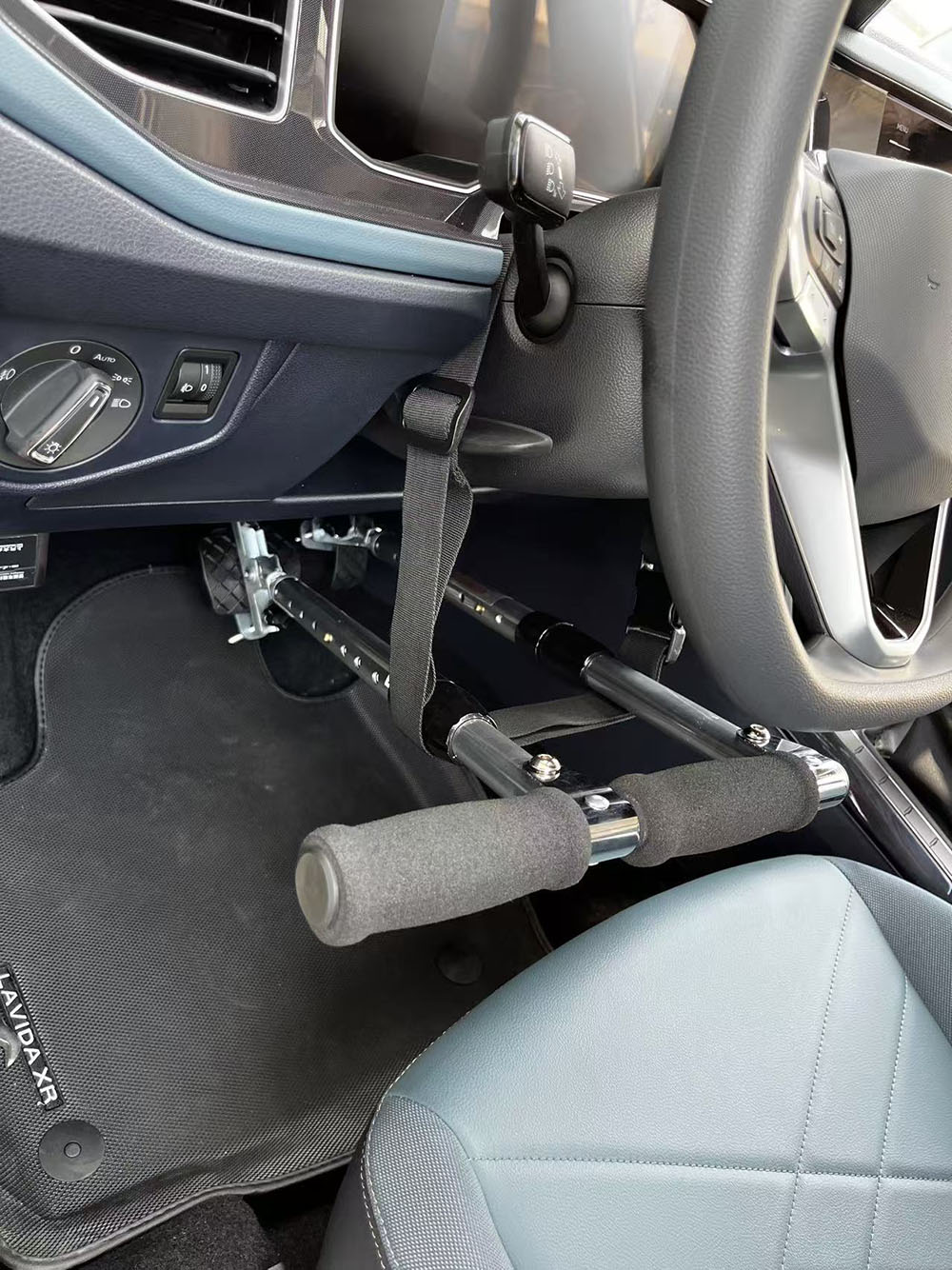 Hand Controls For Cars Contrôles des mains pour les voitures