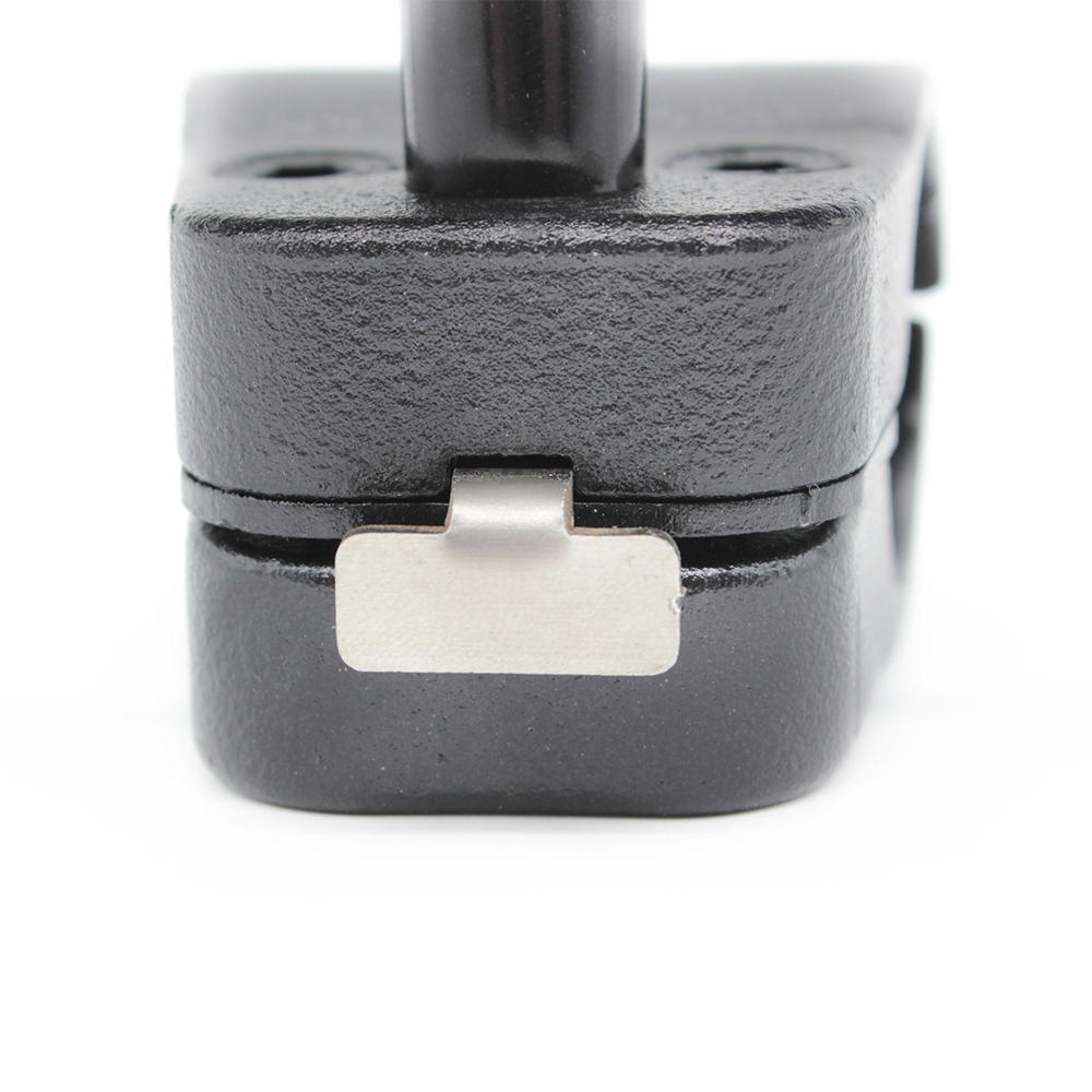 assistant handle Assistant Handle