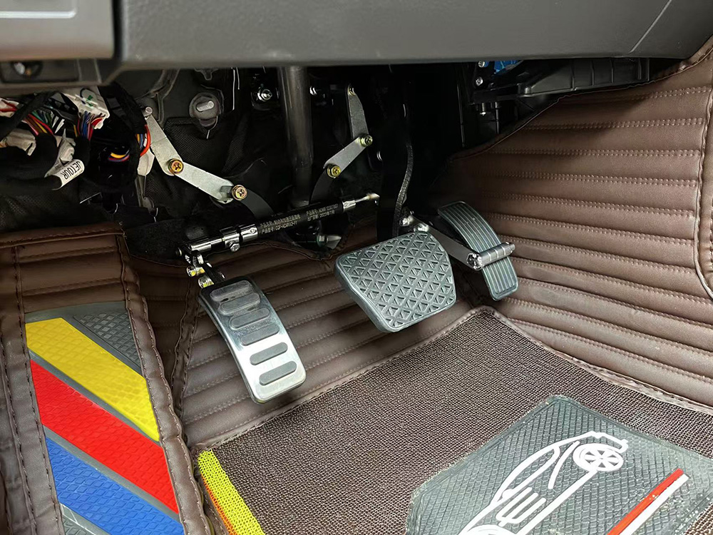 Hand Controls For Cars Contrôles des mains pour les voitures