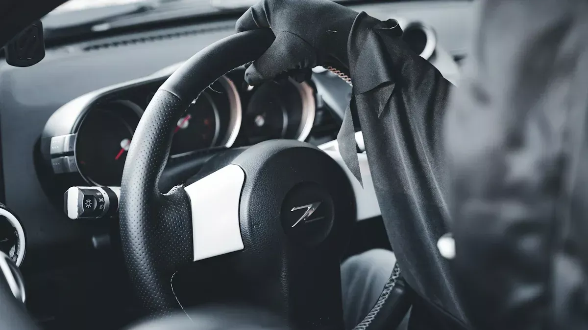 Types de commandes manuelles pour les conducteurs handicap&eacute;s